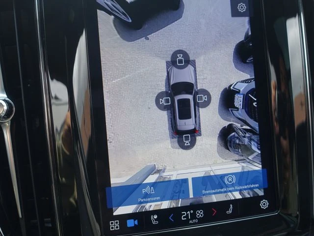 Volvo XC60 Black Edition Plus T6 AWD - изображение 9