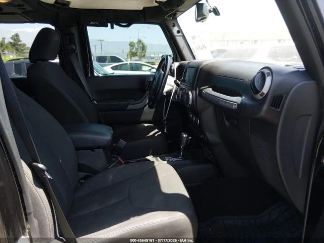Jeep Wrangler UNLIMITED* SPORT* 3.6* AWD* , снимка 5 - Автомобили и джипове - 55435929