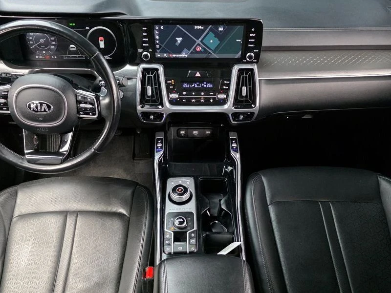 Kia Sorento Diesel 2.2 4WD| 360| DIST| ОБДУХ| DIGITAL, снимка 7 - Автомобили и джипове - 55736734