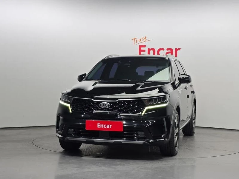 Kia Sorento Diesel 2.2 4WD| 360| DIST| ОБДУХ| DIGITAL, снимка 3 - Автомобили и джипове - 55736734