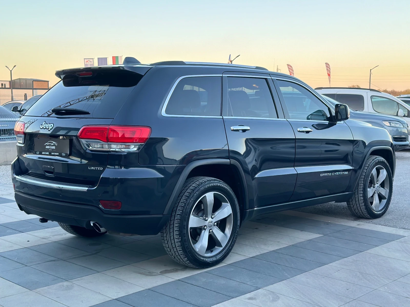 Jeep Grand cherokee * 3.0CRD* Facelift* Limited* 174000км.* СЕРВИЗНА И - изображение 5