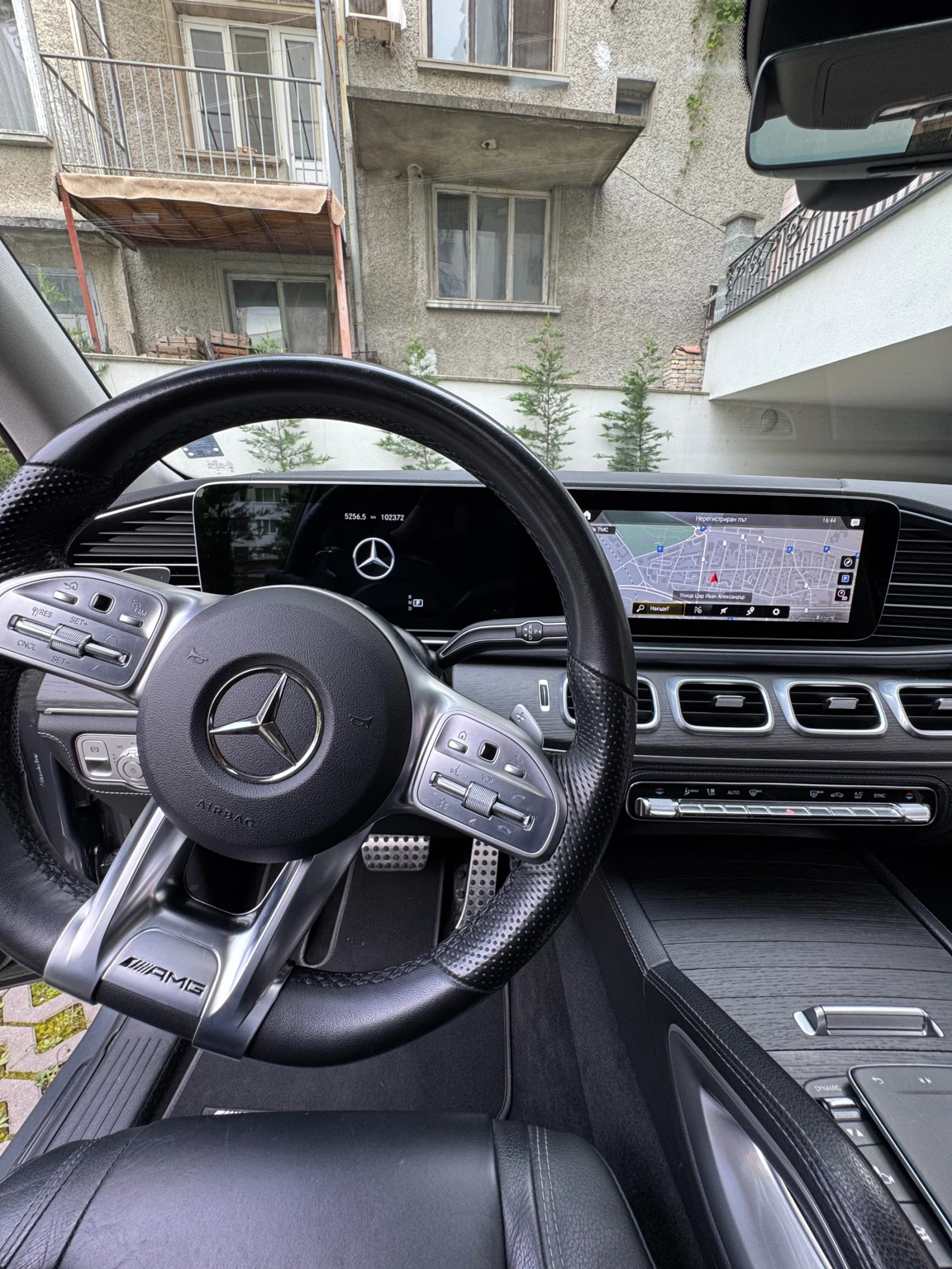 Mercedes-Benz GLE 400 4MATIC* AMG ПАК+ Active Sound* PANO* 360* BURM*  - изображение 9