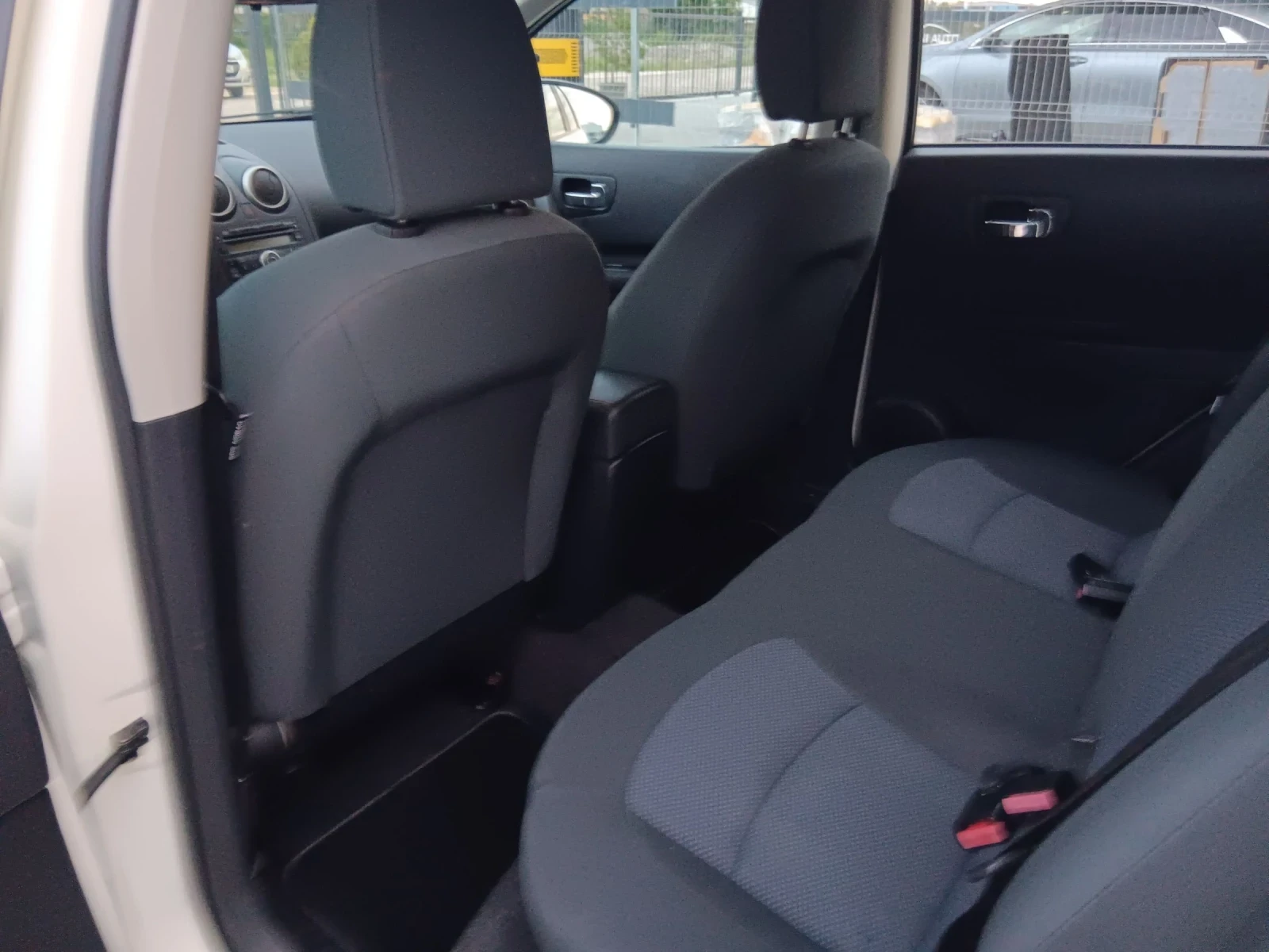 Nissan Qashqai 1.6i Facelift  - изображение 9