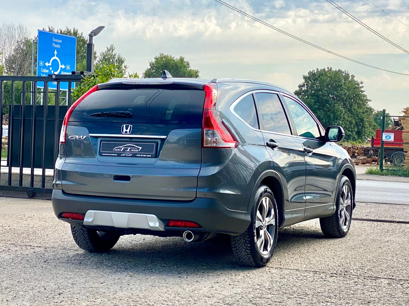 Honda Cr-v 2.2DTEC* 4x4*  - изображение 2