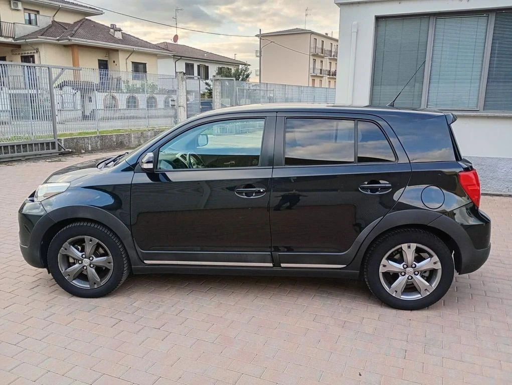 Toyota Urban Cruiser 1.4 - изображение 3
