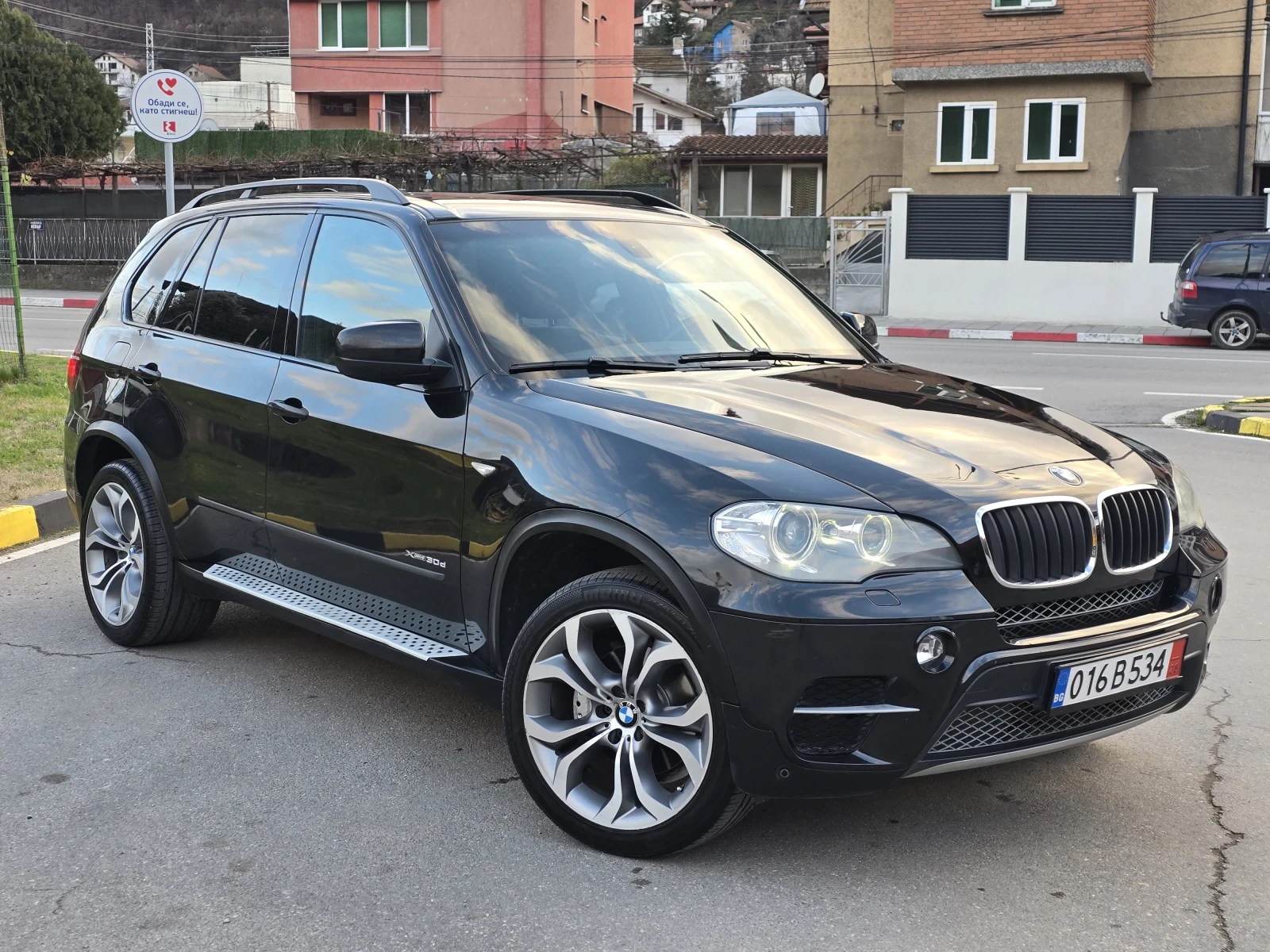 BMW X5 Топ състояние Facelift 8 скорости - изображение 2
