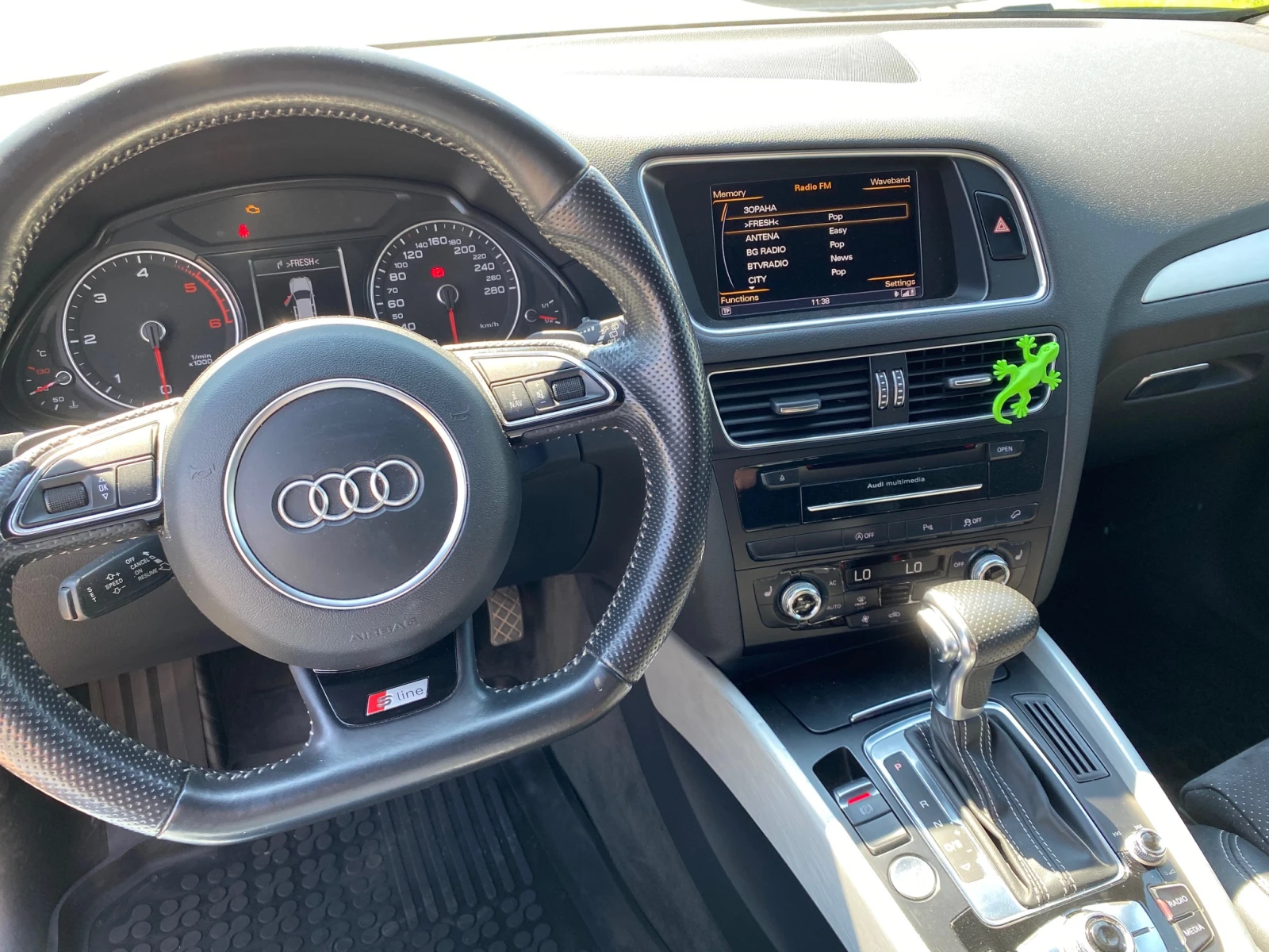 Audi Q5 2.0 TDI S-LINE, снимка 10 - Автомобили и джипове - 53719250
