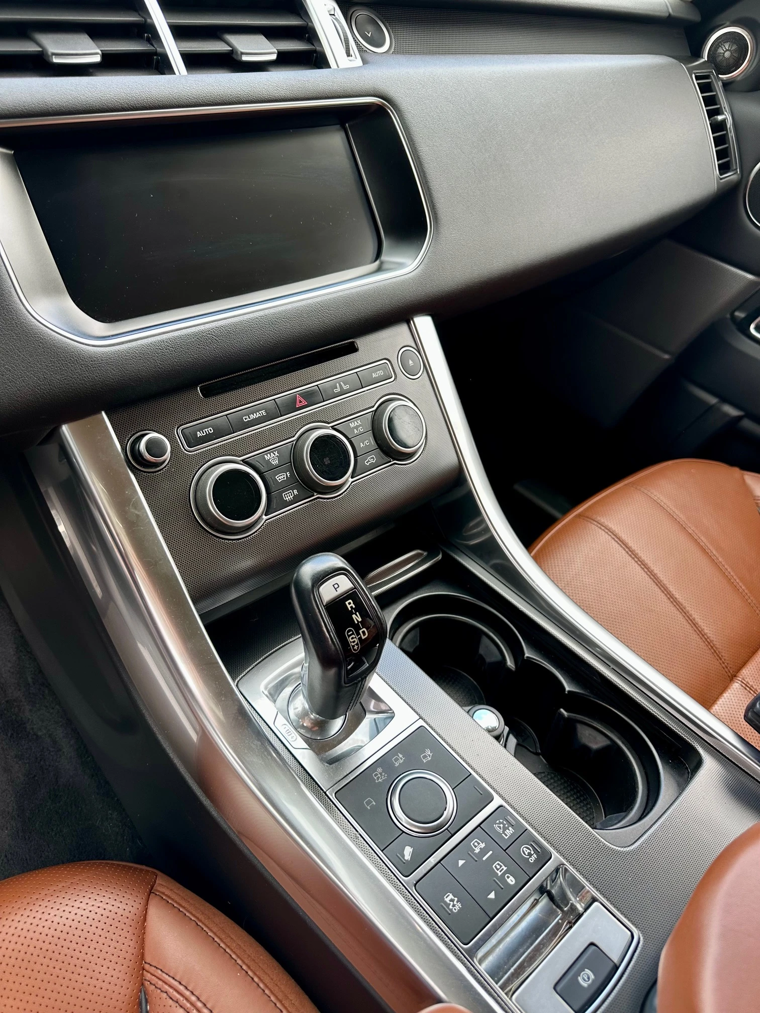 Land Rover Range Rover Sport, снимка 7 - Автомобили и джипове - 53983752