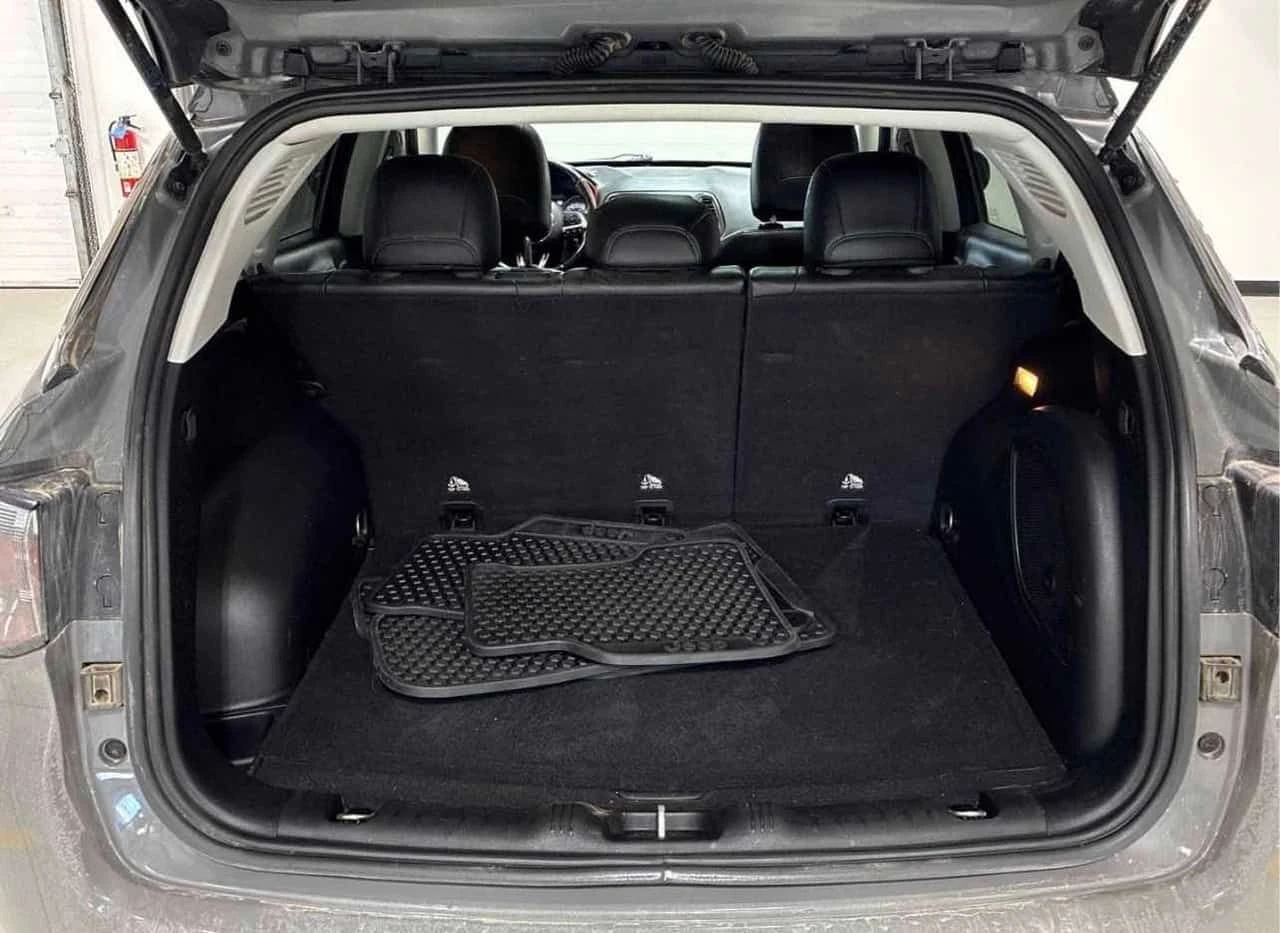 Jeep Compass * Trailhawk * CARFAX * KEYLESS * ПАНО, снимка 12 - Автомобили и джипове - 54145382