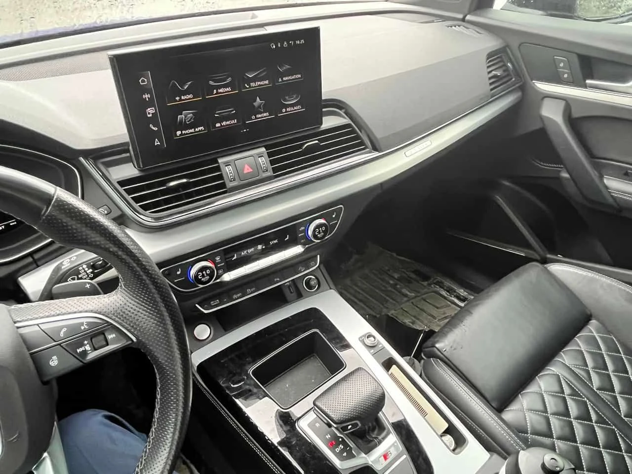 Audi SQ5 Technik/ПАНОРАМА/ДИСТРОНИК/360 КАМЕРИ, снимка 9 - Автомобили и джипове - 54164020