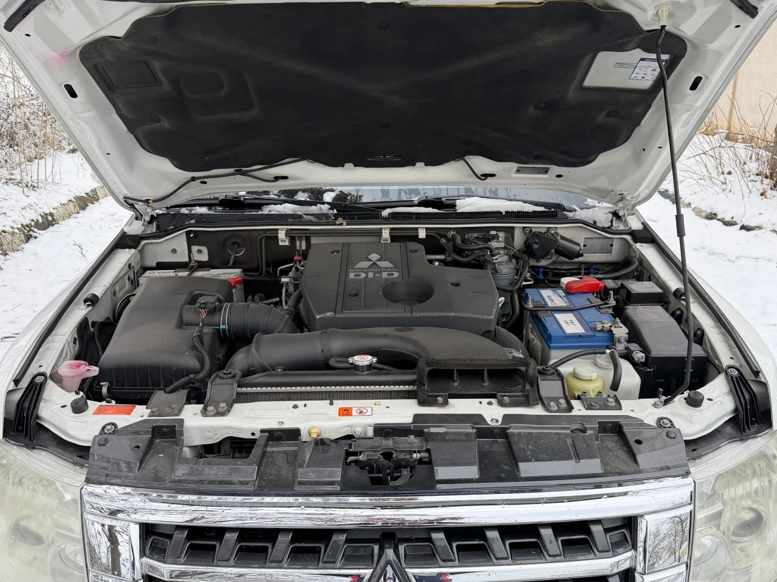 Mitsubishi Pajero 3.2 DI-D EVRO6, снимка 15 - Автомобили и джипове - 54730906