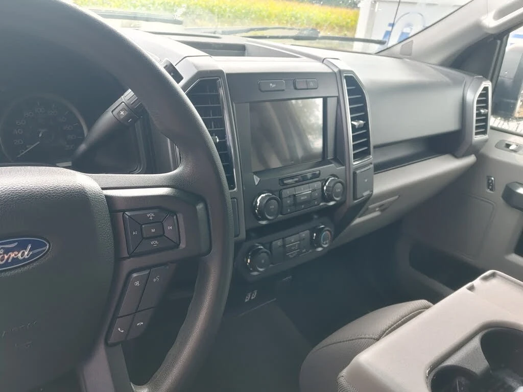 Ford F150 XLT * SuperCrew * АвтоКредит * (ЦЕНА ДО БГ), снимка 11 - Автомобили и джипове - 55514857