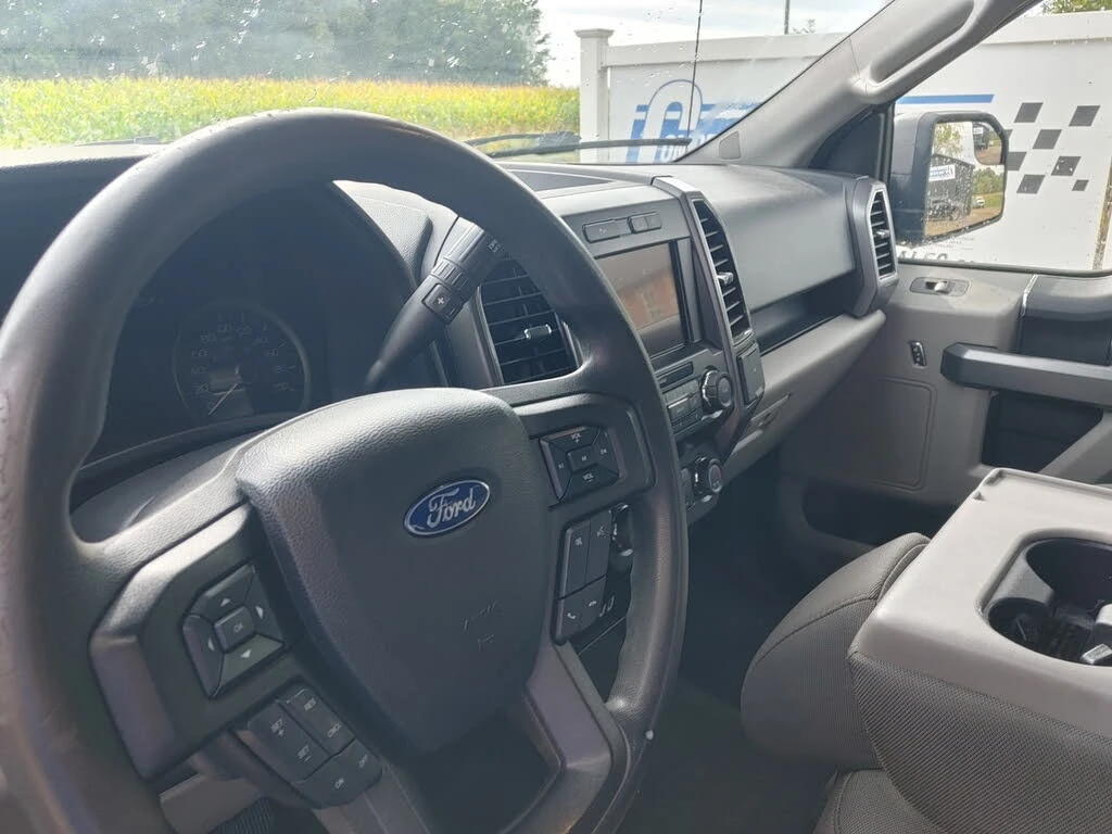 Ford F150 XLT * SuperCrew * АвтоКредит * (ЦЕНА ДО БГ), снимка 10 - Автомобили и джипове - 55514857