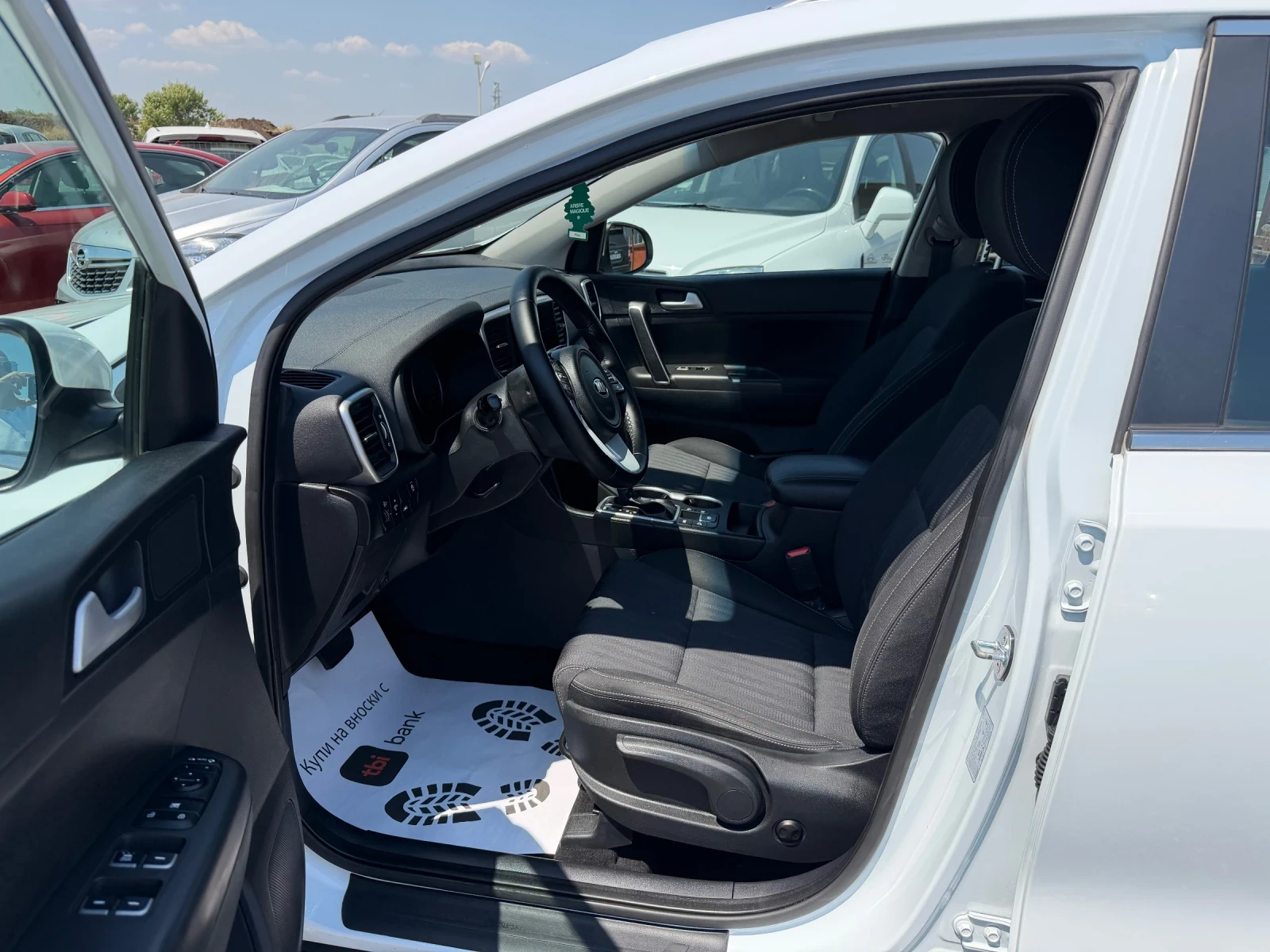 Kia Sportage 1.6 CRDI HYBRID FACE KAMERA CARPLAY, снимка 8 - Автомобили и джипове - 55557861