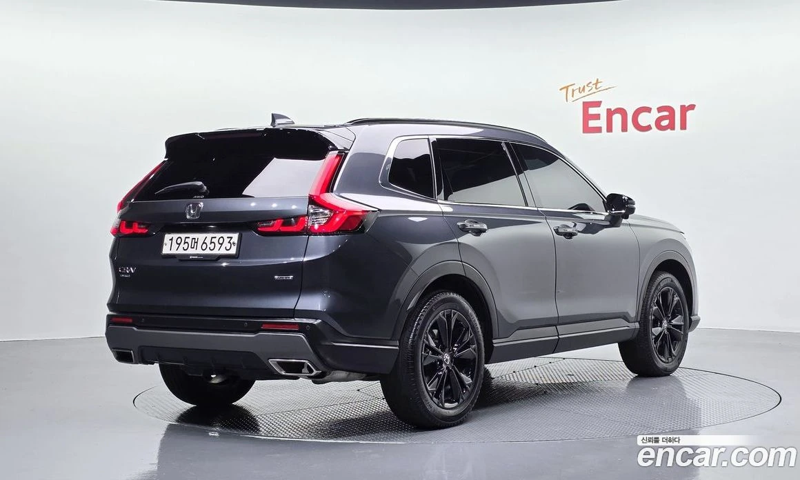 Honda Cr-v 2.0 Hybrid Touring 4WD, снимка 2 - Автомобили и джипове - 55668958