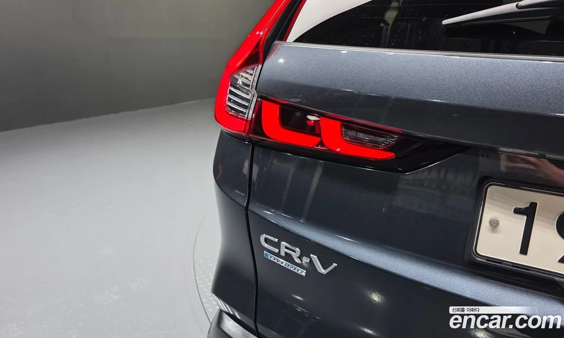 Honda Cr-v 2.0 Hybrid Touring 4WD, снимка 9 - Автомобили и джипове - 55668958