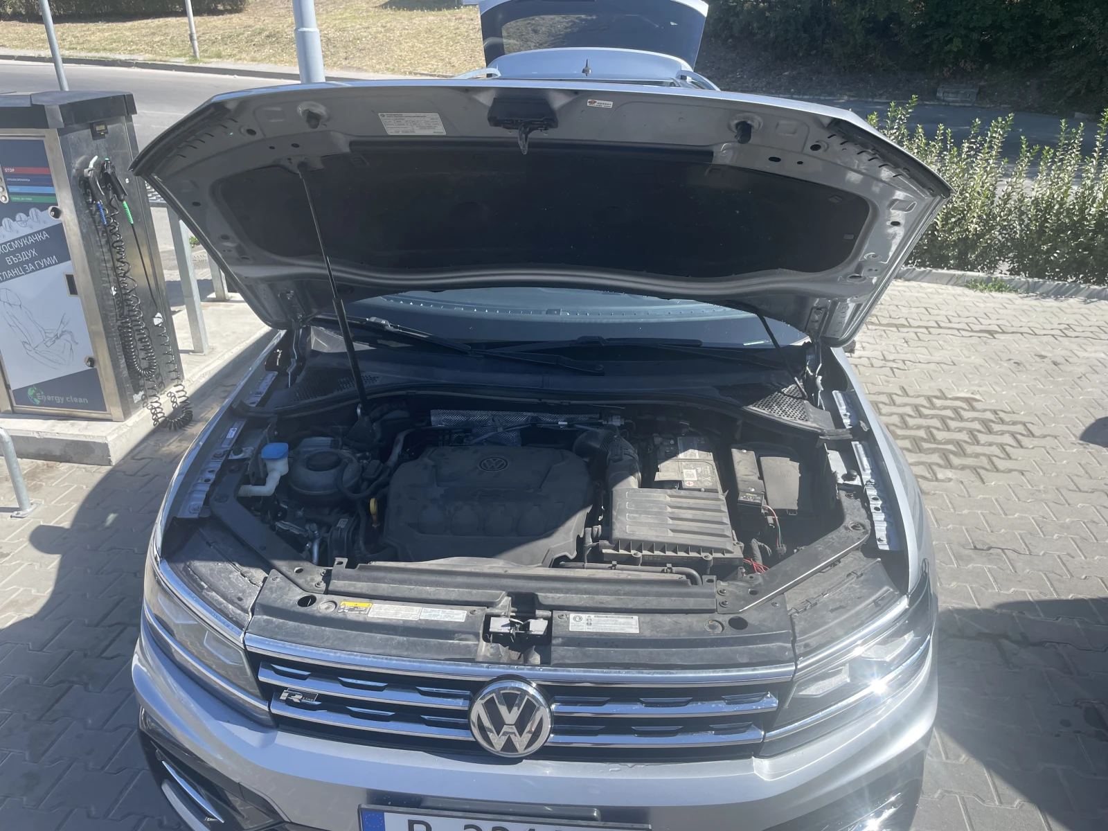 VW Tiguan Allspace R-Line, снимка 11 - Автомобили и джипове - 56528656