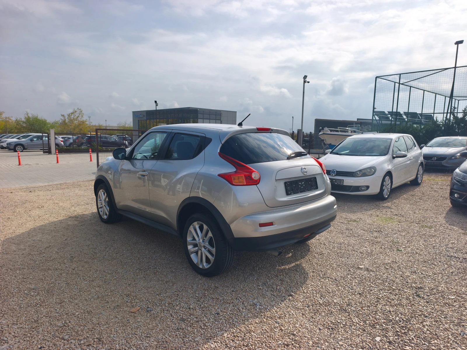Nissan Juke КАТО НОВА, снимка 8 - Автомобили и джипове - 56658427