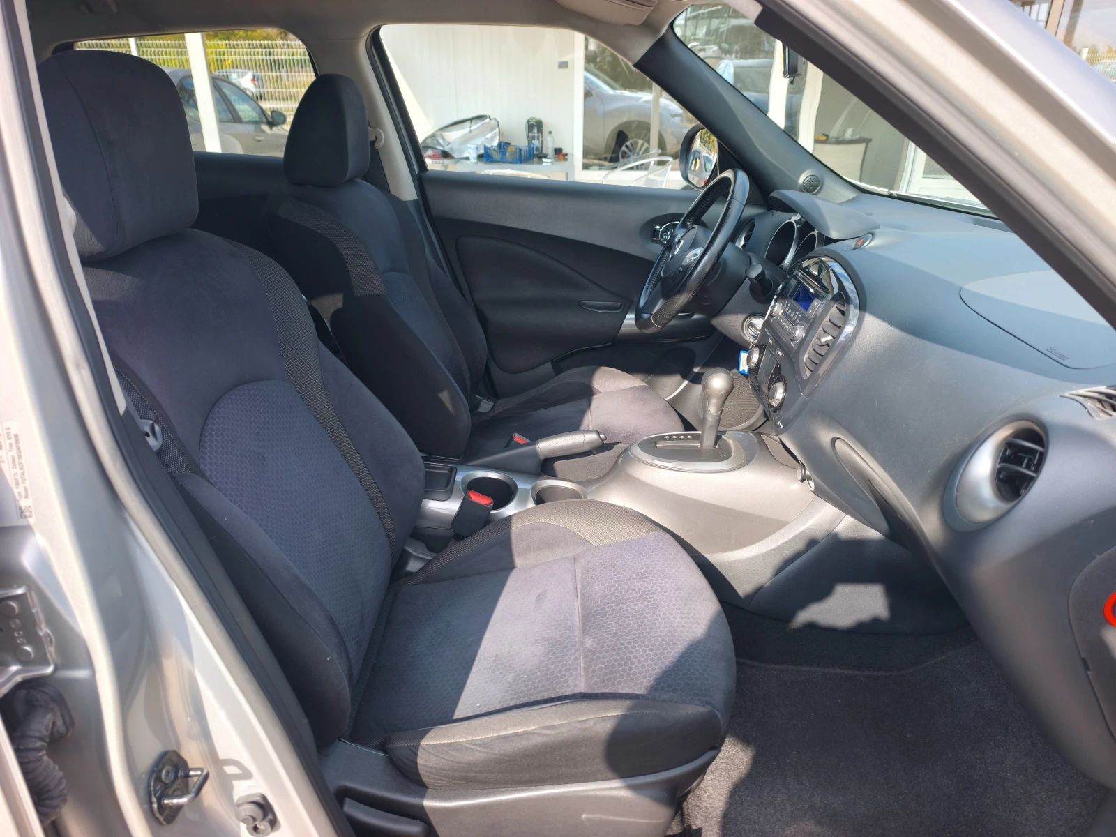 Nissan Juke КАТО НОВА, снимка 13 - Автомобили и джипове - 56658427