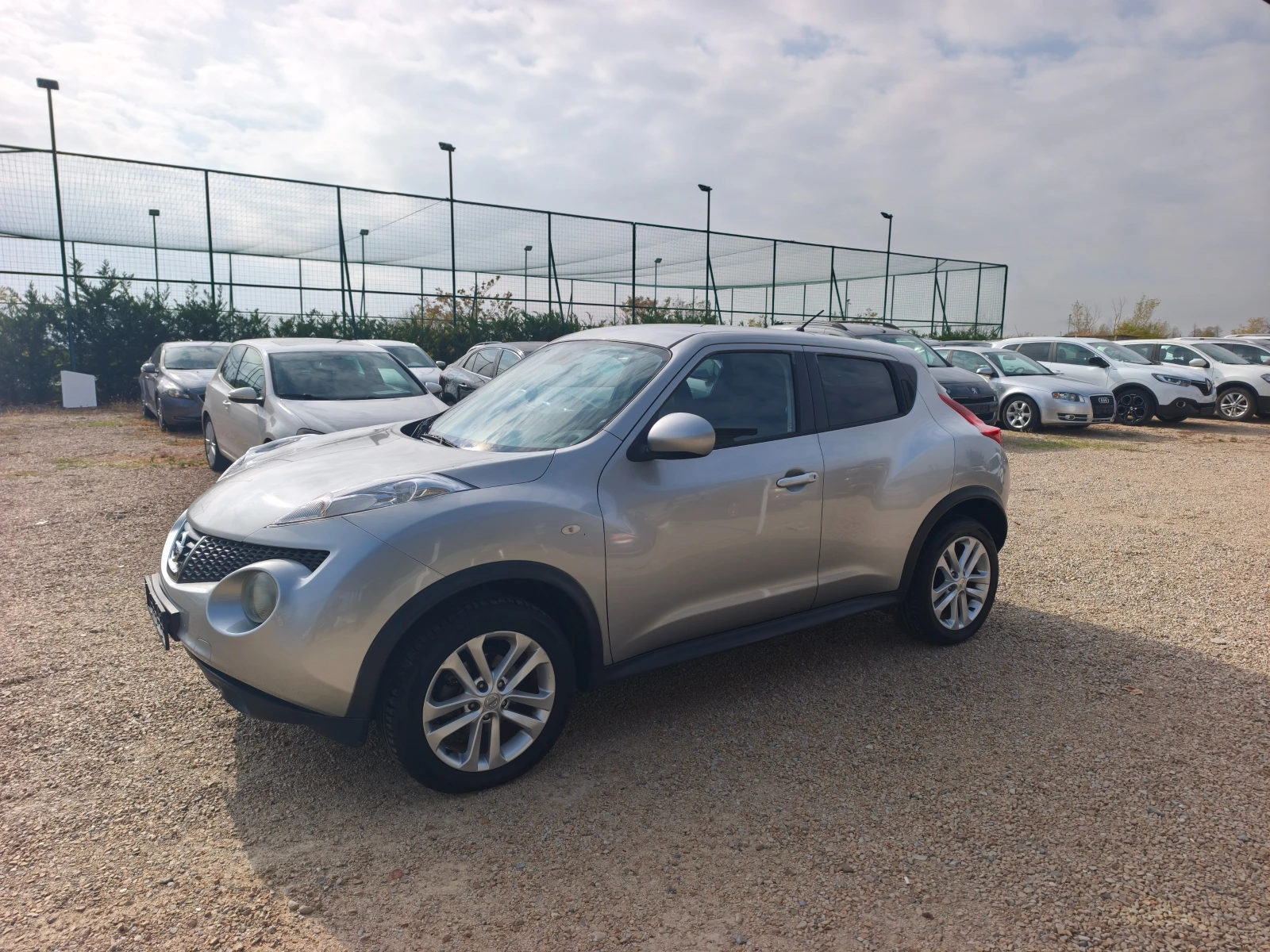 Nissan Juke КАТО НОВА, снимка 10 - Автомобили и джипове - 56658427
