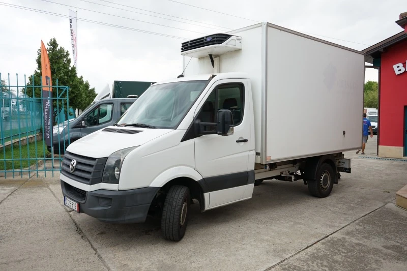 VW Crafter 2.0TDI* Хладилен+ Ток* Euro5b, снимка 2 - Бусове и автобуси - 41864136