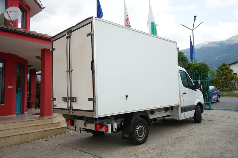 VW Crafter 2.0TDI* Хладилен+ Ток* Euro5b, снимка 12 - Бусове и автобуси - 41864136