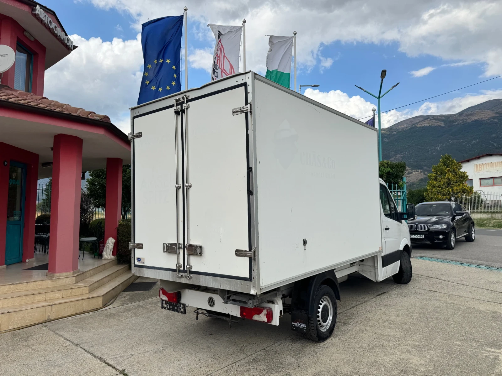VW Crafter 2.0TDI* Хладилен + Ток* 3.50 метра фургон - изображение 7