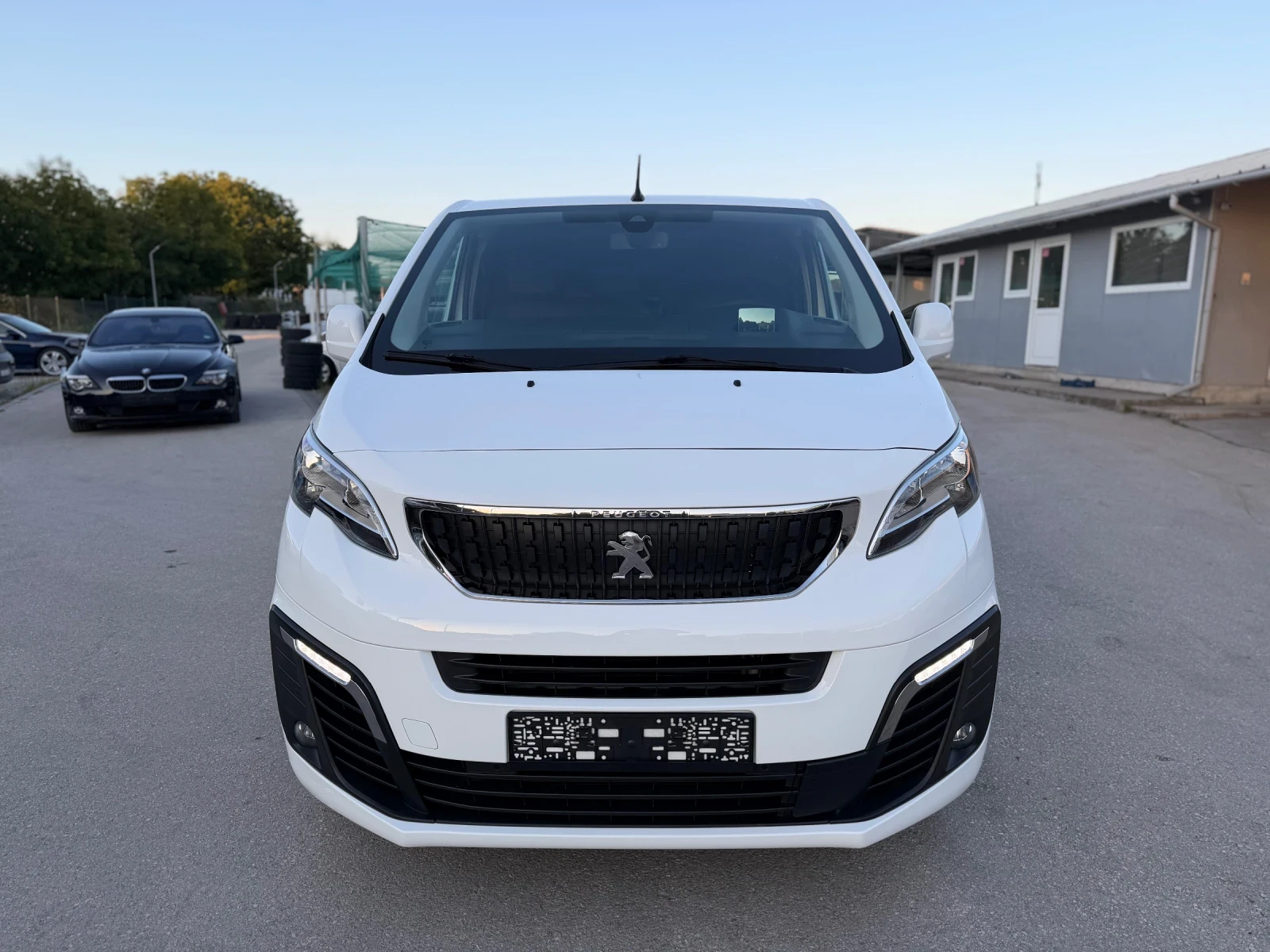 Peugeot Expert 2.0HDI 177k.c. + Швейцария+ , снимка 2 - Бусове и автобуси - 55547078