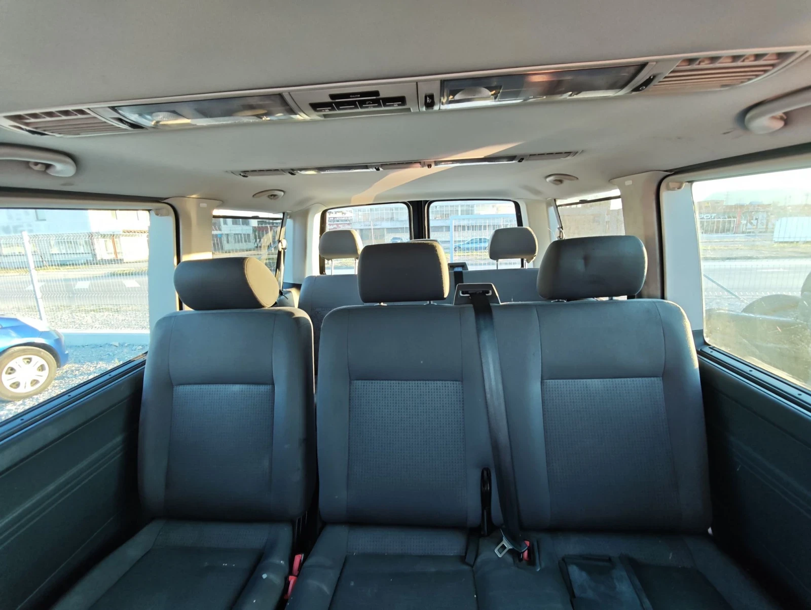 VW T5 Пътнически Caravelle!, снимка 10 - Бусове и автобуси - 55747254
