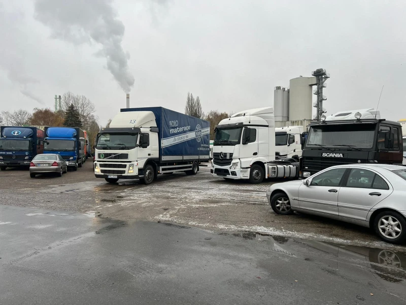 Volvo Fm Euro4, снимка 12 - Камиони - 48080034