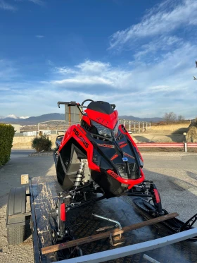     Polaris Snowmobile * RMK PRO* MATRYX* 850