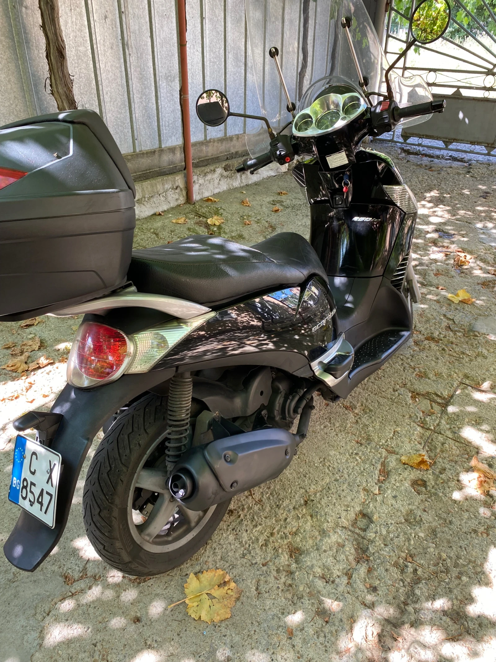 Aprilia Scarabeo  - изображение 4