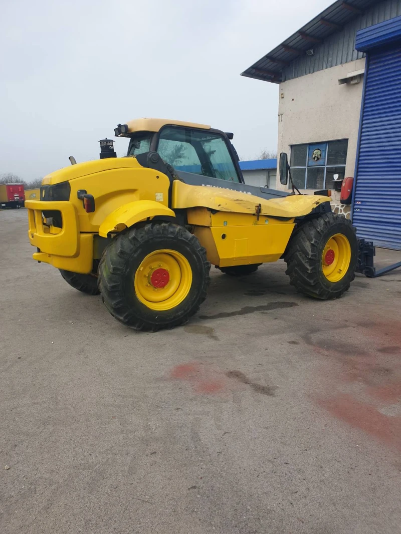Телескопичен товарач New Holland LM 430 ATPTHC, снимка 10 - Селскостопанска техника - 52503265