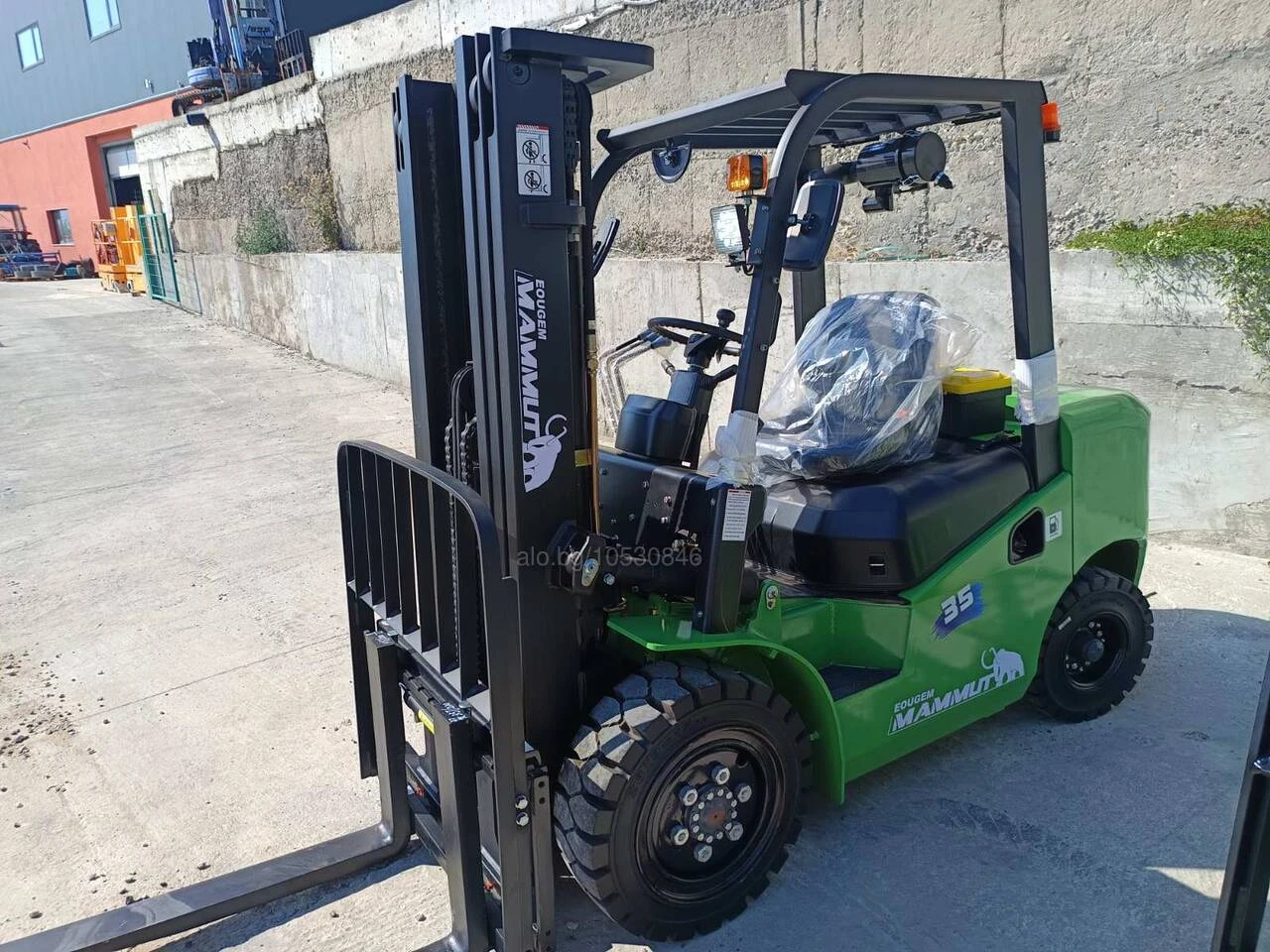 ������� Komatsu  ���� �������� 3, 5 ���� | Mobile.bg � ����������� 3