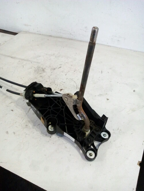 Скоростен лост Мазда 2