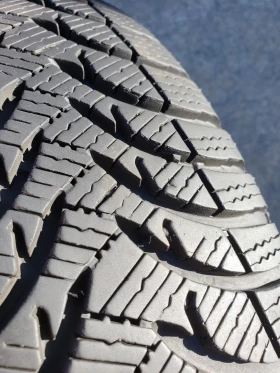 Гуми Зимни 185/65R15, снимка 2