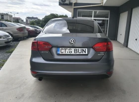 VW Jetta 1.6 tdi 105, снимка 3