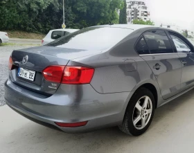 VW Jetta 1.6 tdi 105, снимка 4
