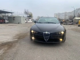 Alfa Romeo 159 sportwagon 1.9JTDm 16v + Navigacia, снимка 1