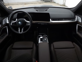 BMW iX 1 xDrive30, снимка 12 - Автомобили и джипове - 44489381