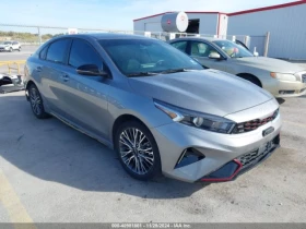 Kia Forte GT-LINE * ЦЕНА ДО БЪЛГАРИЯ* АВТО КРЕДИТ* (CARFAX) 1