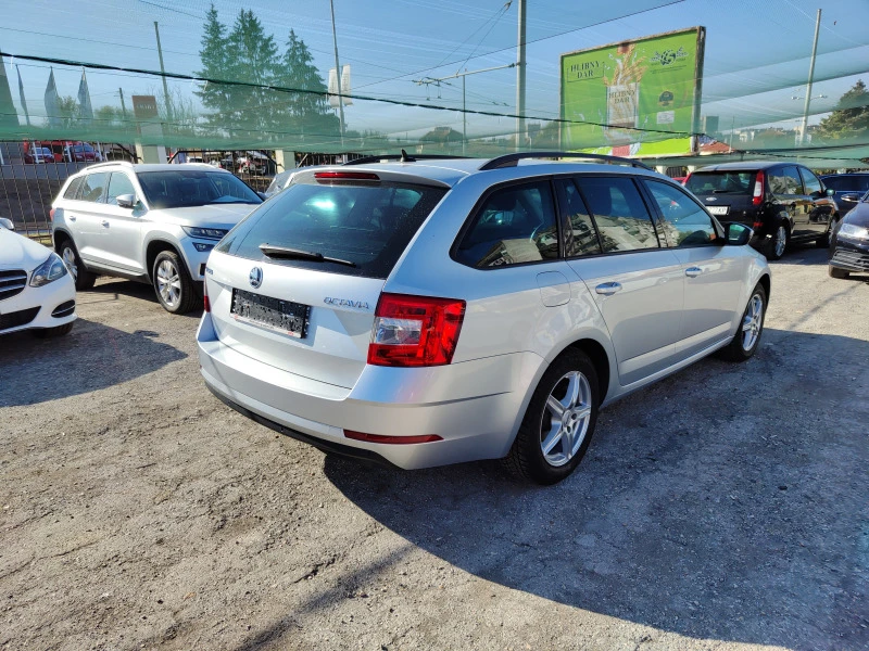 Skoda Octavia 1.6TDI NAVI+ MEDIA DISTRONIC , снимка 6 - Автомобили и джипове - 42472214