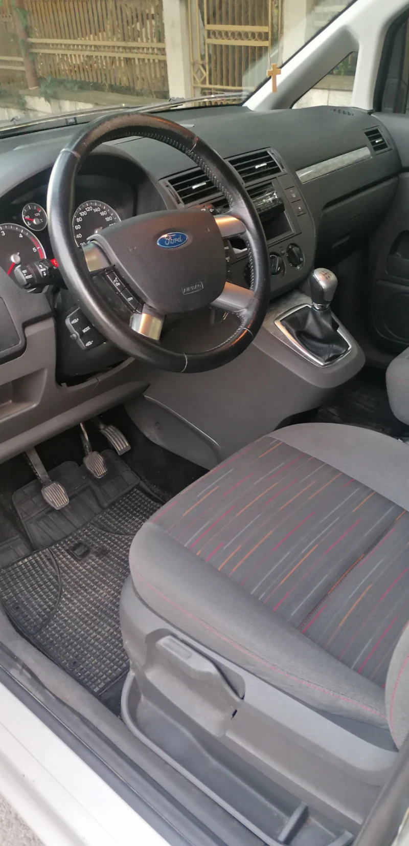 Ford C-max 1.6 TDCI, снимка 11 - Автомобили и джипове - 45848442