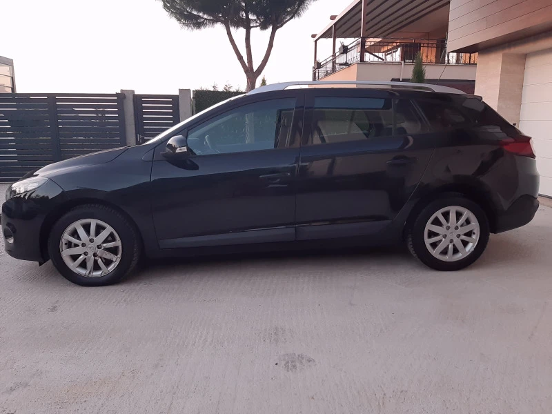 Renault Megane 1.5dci-112000 км.facelift, снимка 6 - Автомобили и джипове - 46742367