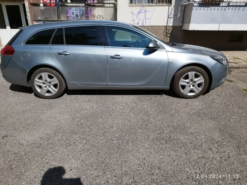 Opel Insignia 4х4 220к.с., снимка 5 - Автомобили и джипове - 47211021