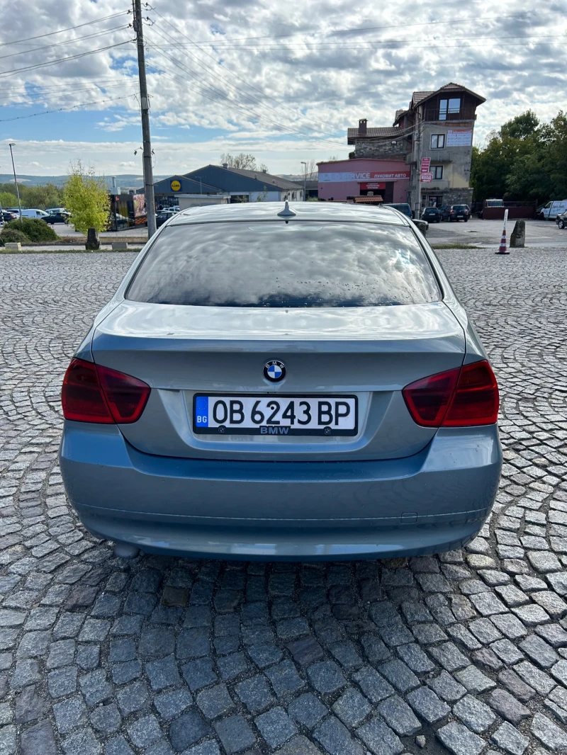 BMW 320, снимка 4 - Автомобили и джипове - 47244825