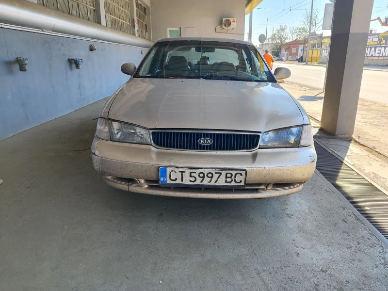 Kia Clarus Газ/метан/бензин, снимка 1 - Автомобили и джипове - 47404382