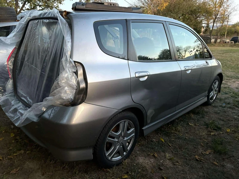 Honda Jazz 1.4, снимка 4 - Автомобили и джипове - 47826180