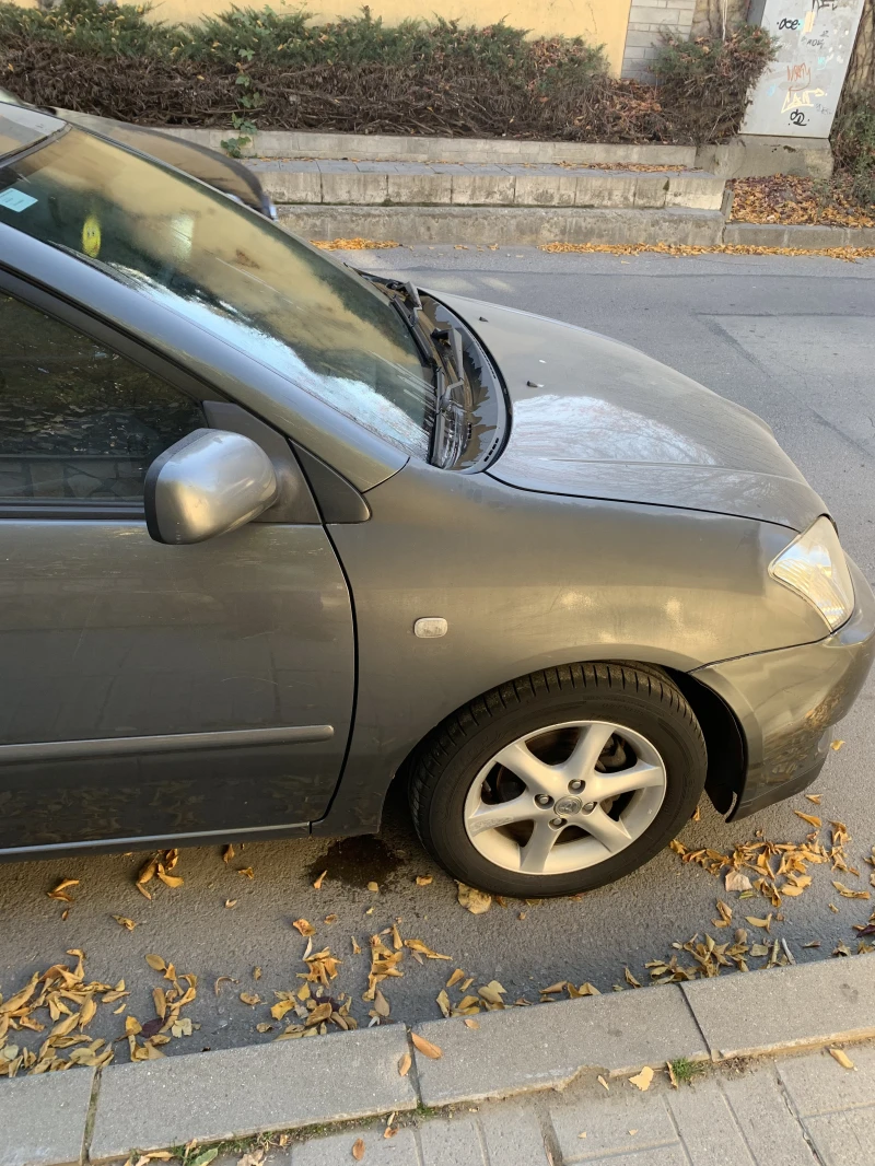 Toyota Corolla, снимка 2 - Автомобили и джипове - 47909785