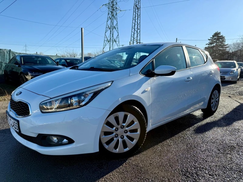 Kia Ceed 1.6 CRDI ТОП СЪСТОЯНИЕ , снимка 1 - Автомобили и джипове - 48409712